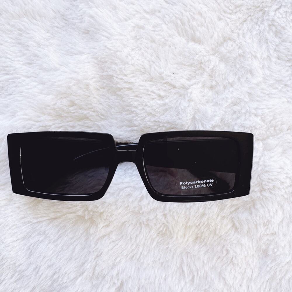 Abigail Black w/ Blue Tint Rectangular Sunglasses